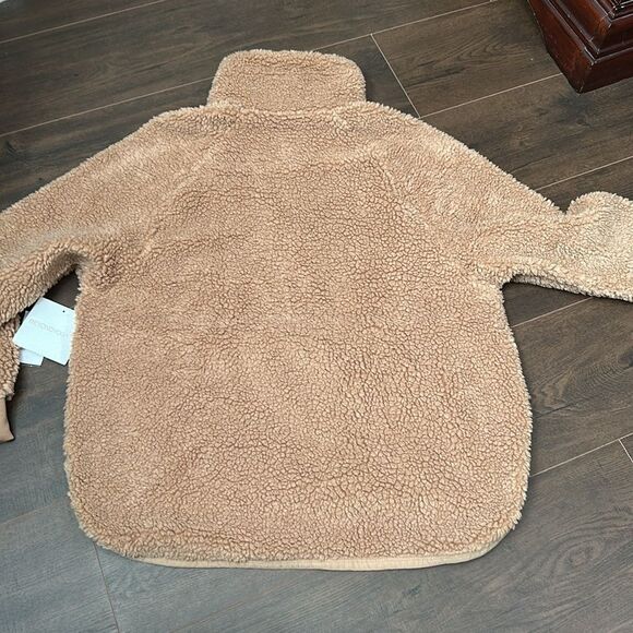 NWT Beyond Yoga Camel Color 1/4 Zip - Size Small - Picture 10 of 10
